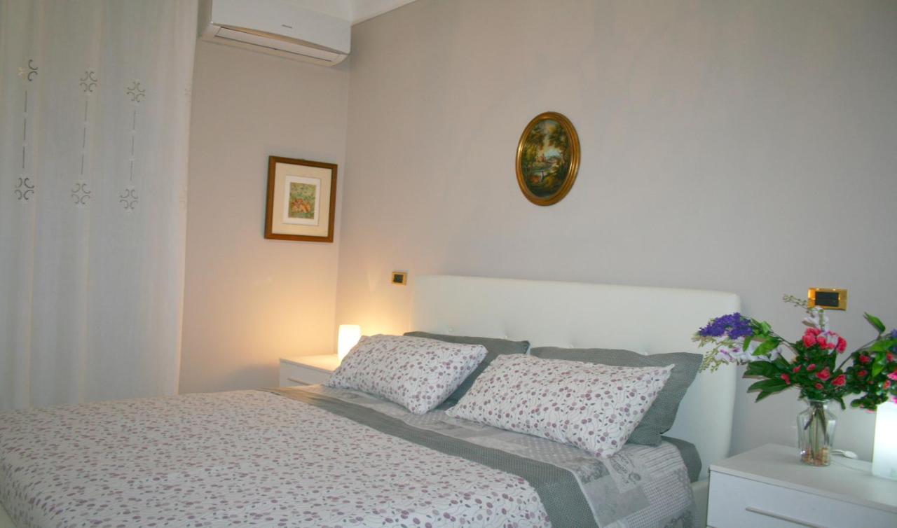Montebello - Julia Apartment روما المظهر الخارجي الصورة